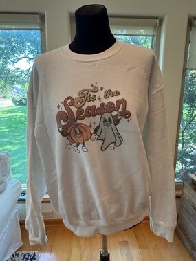 White Halloween Themed Sweat Shirt Size L